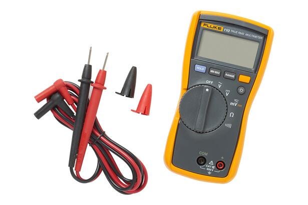 Fluke 110 True-rms Digital Multimeter with included equipment Fluke 110 True-rms Digital Multimeter with included equipment