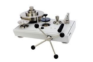 Fluke Calibration P3100 Hydraulic Deadweight Testers Fluke Calibration P3100 Hydraulic Deadweight Testers